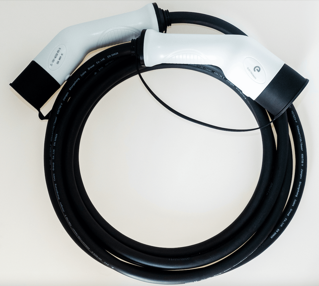 Type 2 cable (1-phase charging), with bag